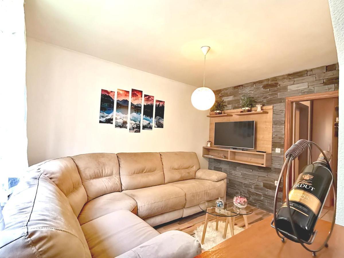 Apartman Sunny Lika Gospić Eksteriør bilde